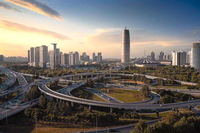 省税务局与省自然资源厅签署战略合作协议  探索推进自然资源领域税费精诚共治