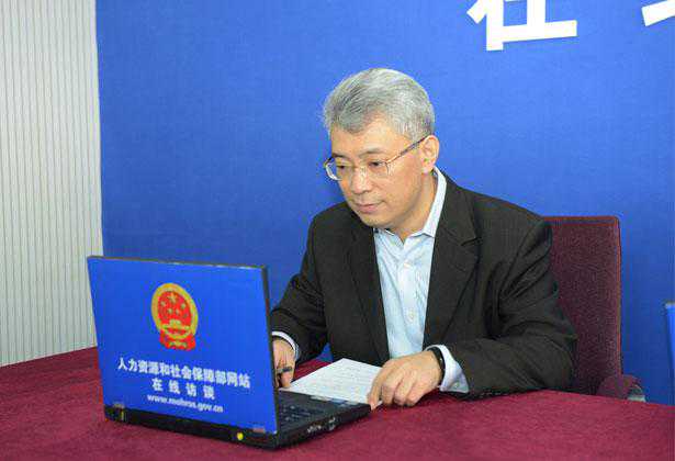 江苏省人社厅巡视员陈励阳到泗阳督查征地补偿和被征地农民社会保障执行情况