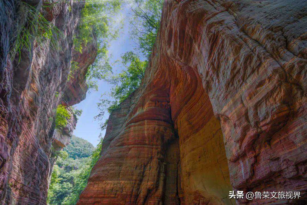 中国唯一破产的5A景区：负债4亿不涨价，美到窒息，此生必去……