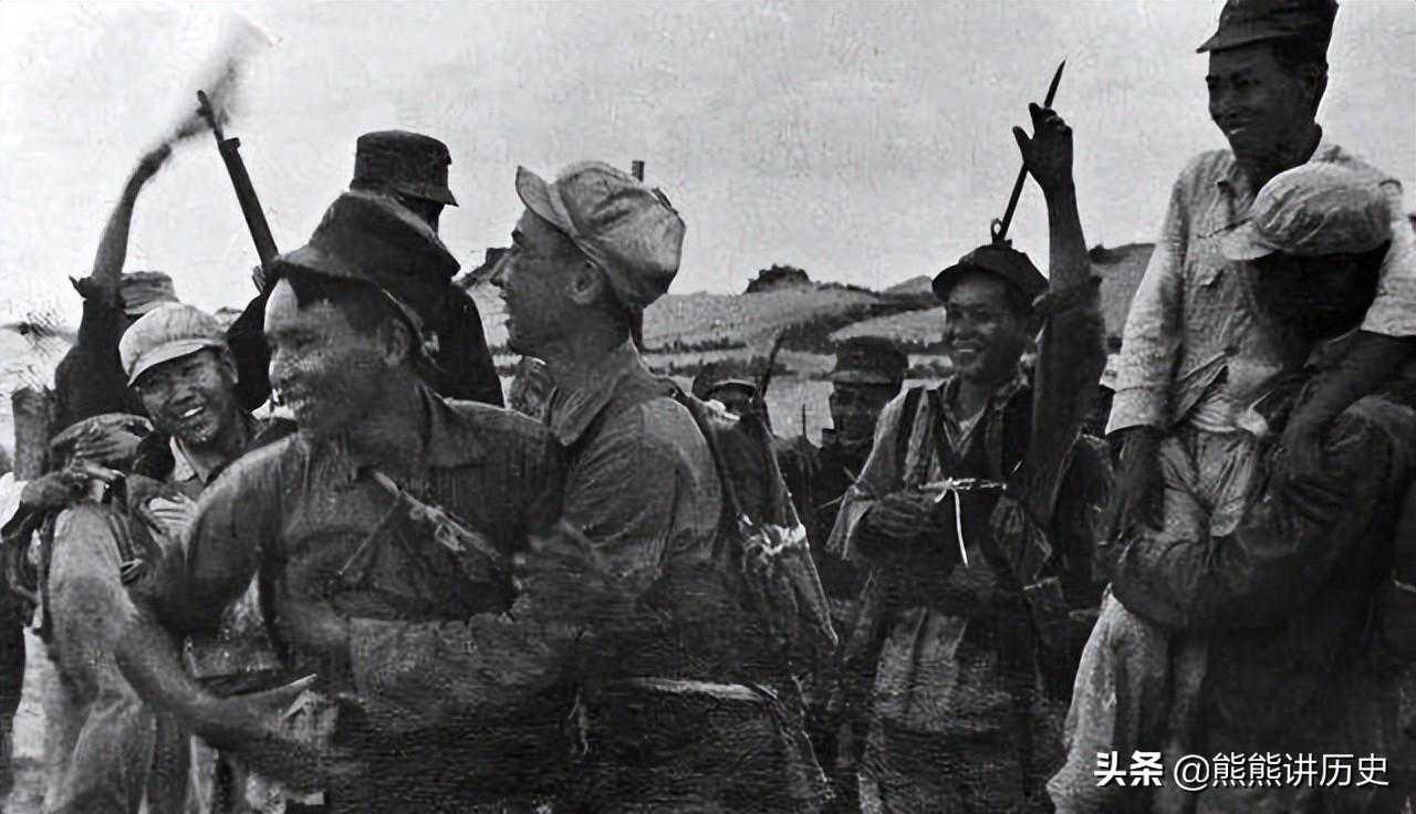 第四野战军下辖的46个主力师，有12位师长，名气响亮，会打仗