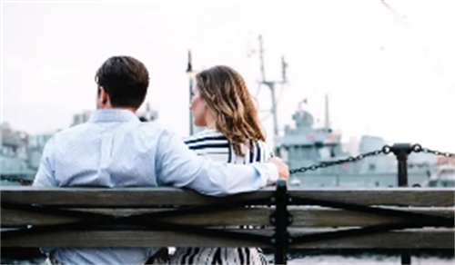 父亲10亿家产全留给小三，原配9个子女一分都没得，还要出诉讼费