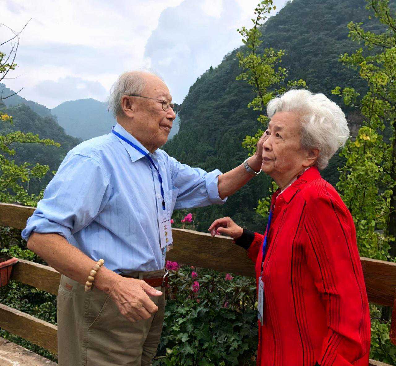 “芳菲美人”谢芳：我生命里最爱的3个男人