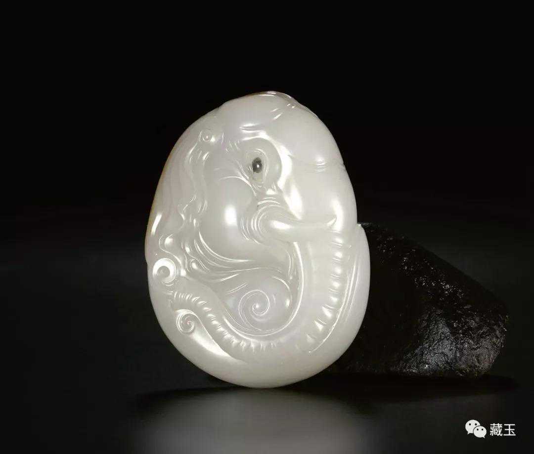 寓意美好的大象玉雕，你喜欢么？