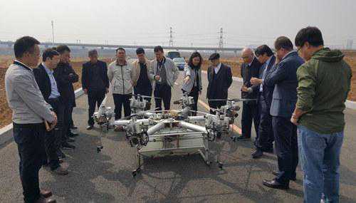 壮龙油驱多旋翼无人机达到国际领先水平