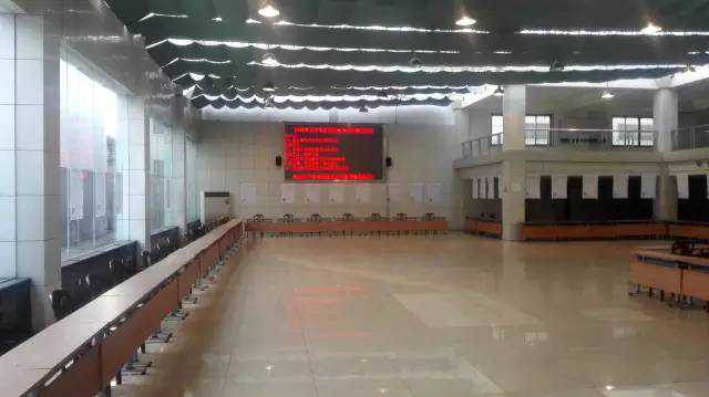 明天有场春季招聘会，2000个岗位等着你！