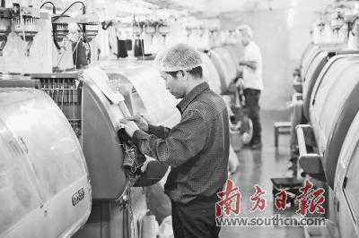 技术工人成市场“香饽饽”