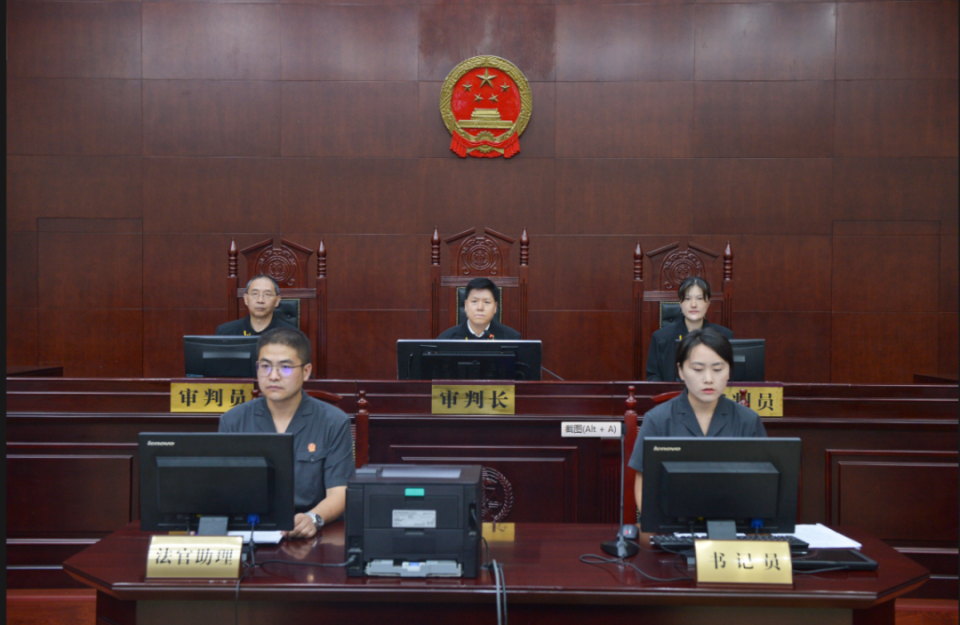 涉案1190万余元，中石化新星石油原党委书记徐向荣案开庭