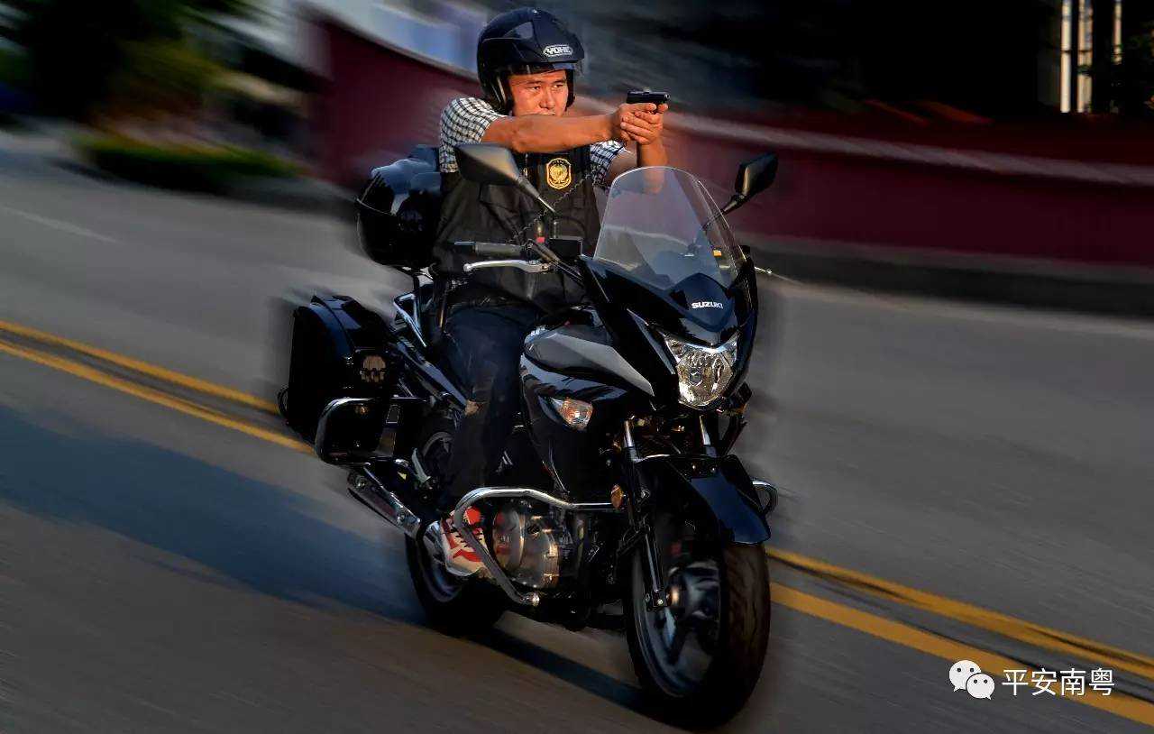 警徽荣耀｜铁血神探易康成：英雄是不能辜负肩上的责任