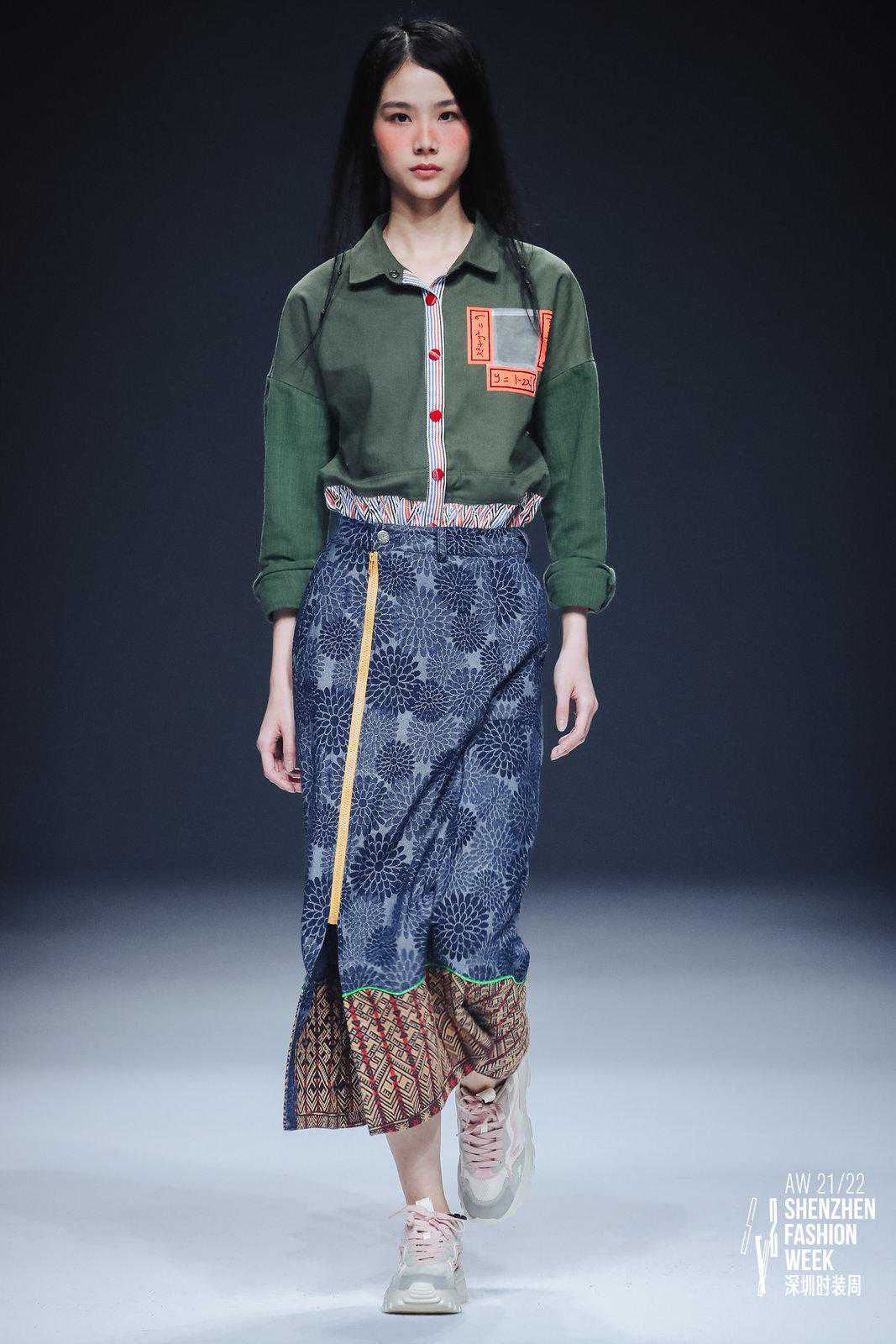 设计师时尚化的海南黎族服饰，你喜欢吗？