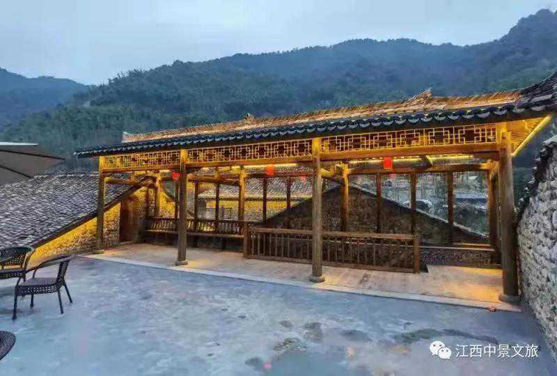 江西润祥建工集团：绘画秀美乡村 助推乡村振兴