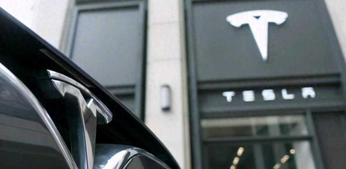 《特斯拉》招工，人山人海，打了谁的脸？