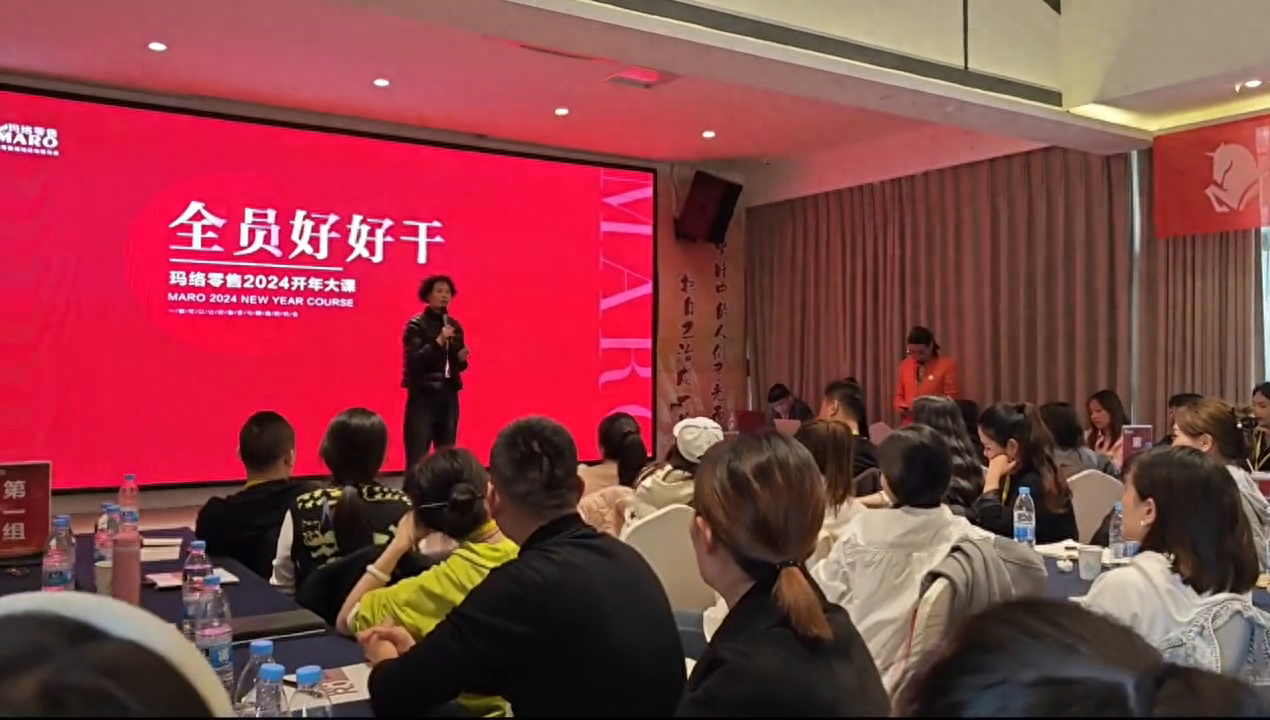 和谢姐也认识不低于5年的时间，5年前是两家店，现如今是一家店