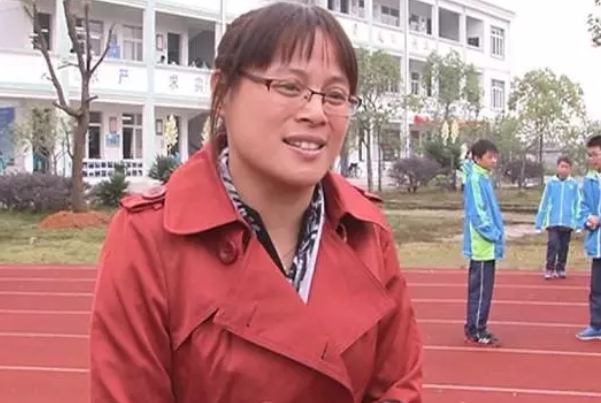 学生头脑聪不聪明，从哪门学科成绩能看出来？班主任道出实情